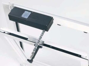 Привод цепной для окон, фрамужный механизм Aprimatic Vario Т, оконная автоматика для дымоудаления