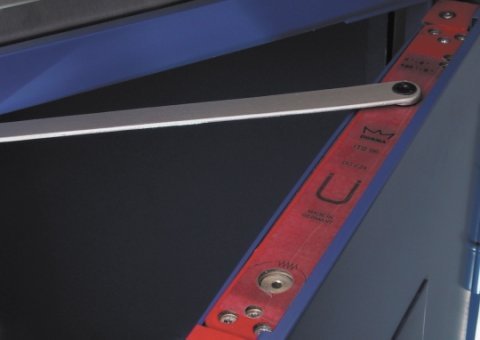 Доводчик Врізний Dorma-ITS96 Concealed Door Closer Türschließer. Пример применения. Project Application