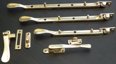 Упор для фиксации открытого окна samuelheath window fitting casement stay