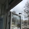 Установка ремонт монтаж замена доводчиков металлических пластиковых стеклянных дверей. Встановлення дотягувача довідника механізму