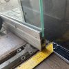 Настройка работы стеклянных дверей в Киеве и области - диагностика ремонт регулировка сервис обслуживание дверей, доводчиков, замков стеклянных скляних дверей магазина офис аптека бар ресторан