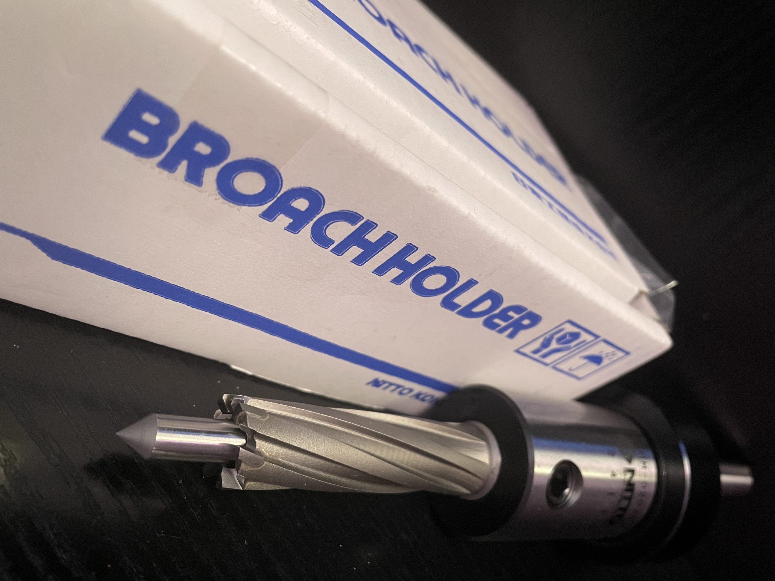 Адаптер переходник сверлильный патрон Broach-Holder-BHM-02035 с центрирующей направляющей держатель кольцевых корончатых фрез коронки сверла фрез тримач свердла свердлильный