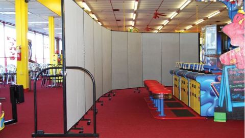 Перегородка Ширма Временная Передвижна Тимчасова Moveable Temporary Portable Wall Partition Portable Room Dividers Temporary Walls: Helping to Divide Space for Flexibility